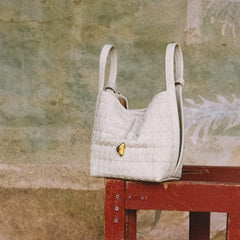 How to Clean a White Leather Bag and Remove Tough Stains at Home