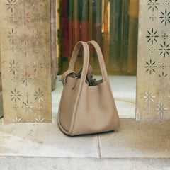 How to Keep Your Slouchy Bag from Losing Its Shape: 7 Proven Methods