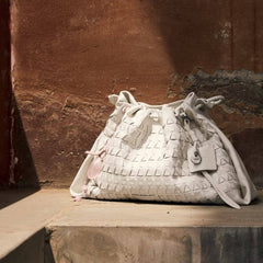 How to Organize Bags in Your Closet: Practical Ideas to Keep Handbags Neat and Accessible