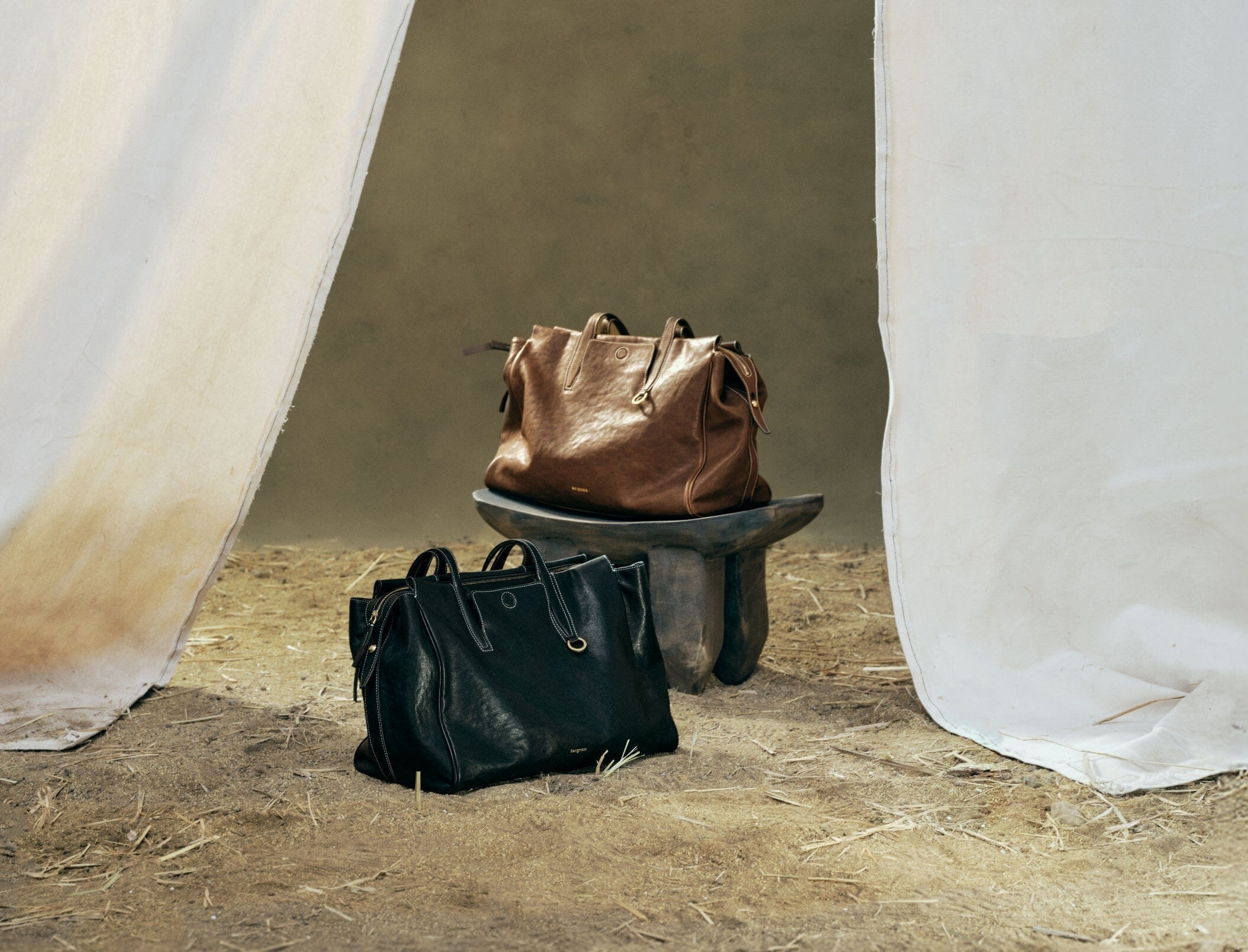 How to Expertly Remove Water Stains from Your Leather Bag