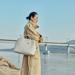 The Wrong Bag Theory: Why Your Bag Doesn’t Have to Match Your Outfit