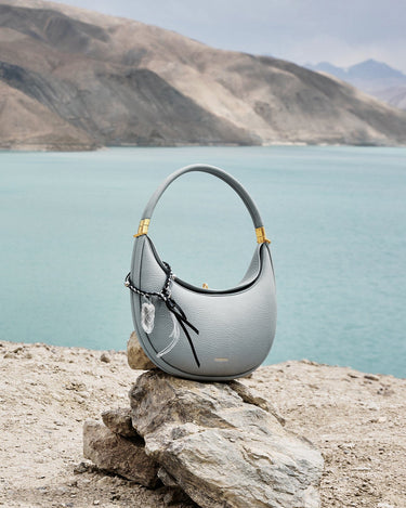 Luna Bag | Full-Grain Leather Crescent Crossbody – Songmont Luna Bag | Full-Grain Leather Crescent Crossbody – Songmont