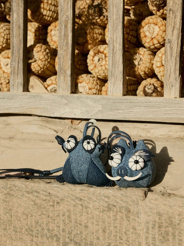 Carefree Pig Charm Songmont 