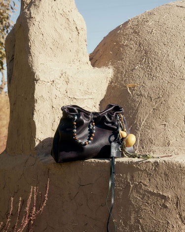 Ebony Nappa Leather Clutch | Gather Drawstring Bag – Songmont