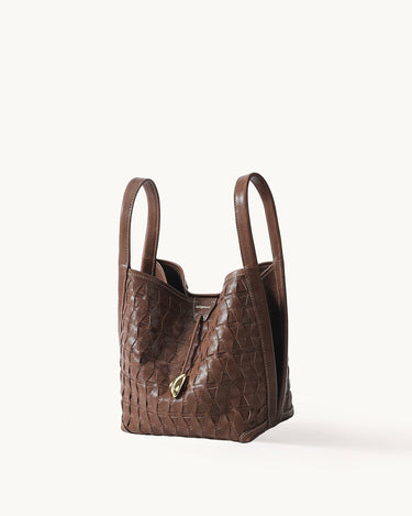 Woven Bucket Bag Songmont Sandal 