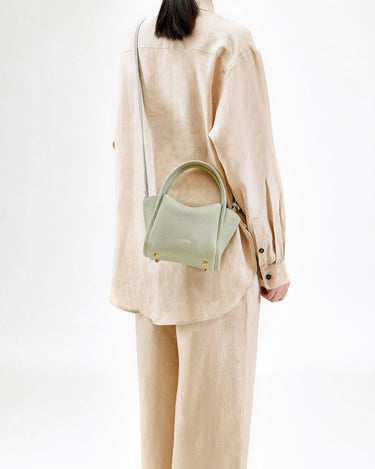 【美品】  Songmont / ソングモント | Mini Song ミニソング / レザー 2way ショルダーバッグ | イエロー | レディース Mini Bucket Bag | Full-Grain Leather, Compact & Structured – Songmont