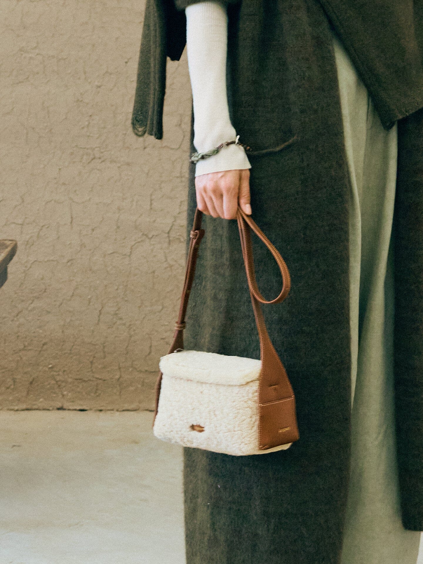 Shearling Mini Drippy Roof Bag Songmont 