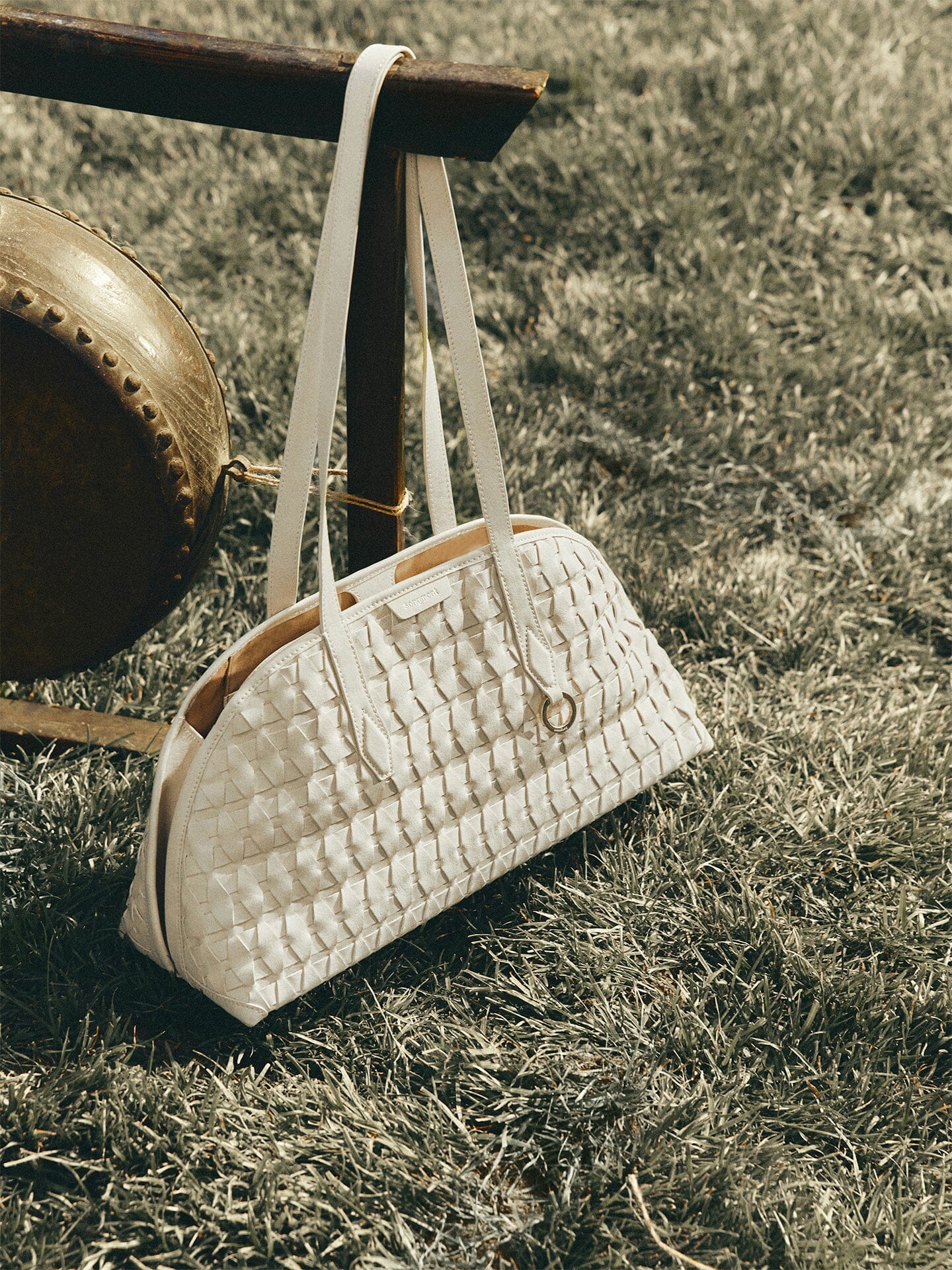 Shellseeker Tote Bag Songmont 