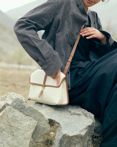 Songmont ミニ　ヴィンテージサッチェルバッグ　ハッド·ショルダーバッグ Small Shan Satchel Bag | Canvas & Leather Crossbody – Songmont
