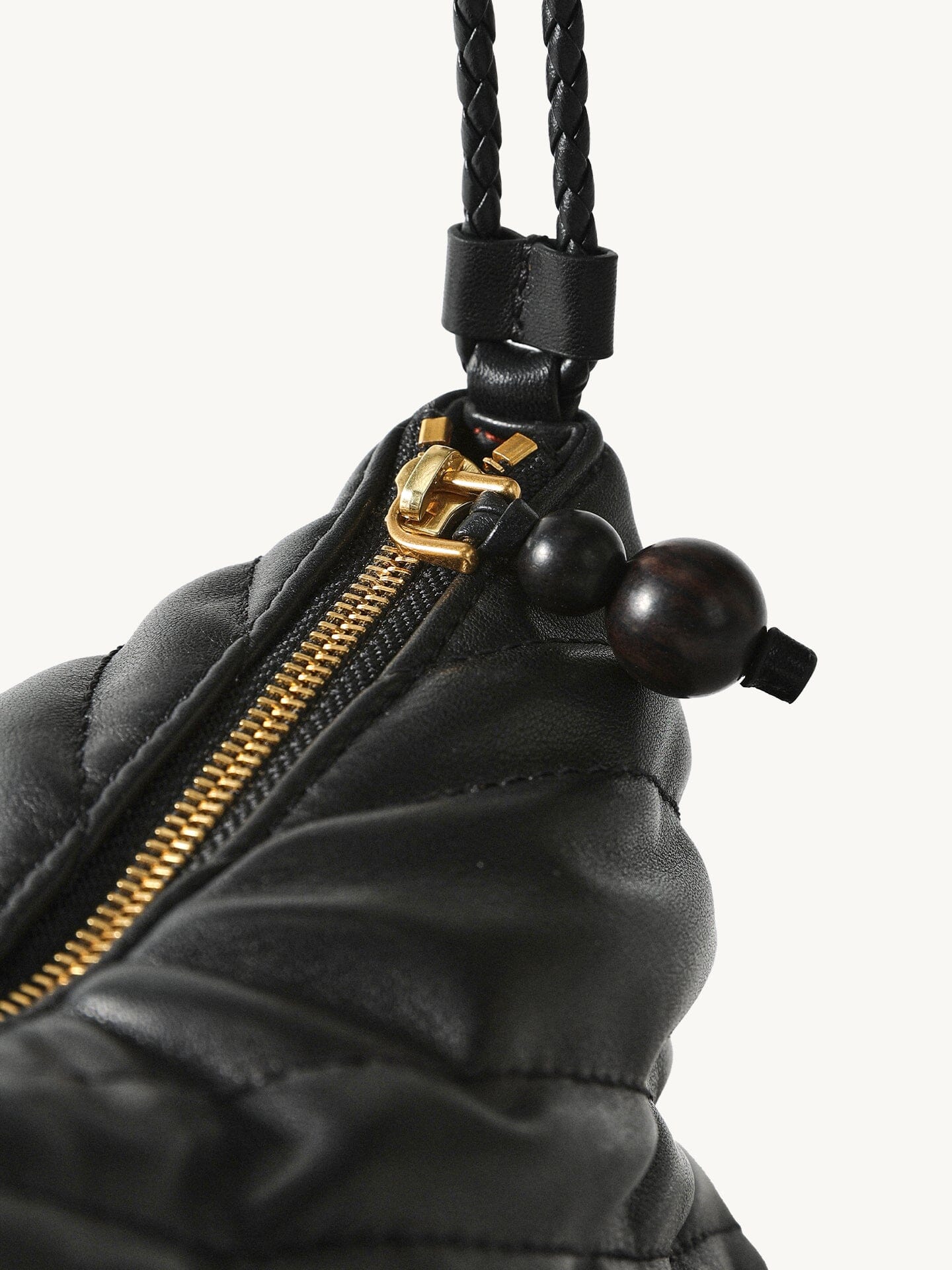 Winding Underarm Bag Songmont 